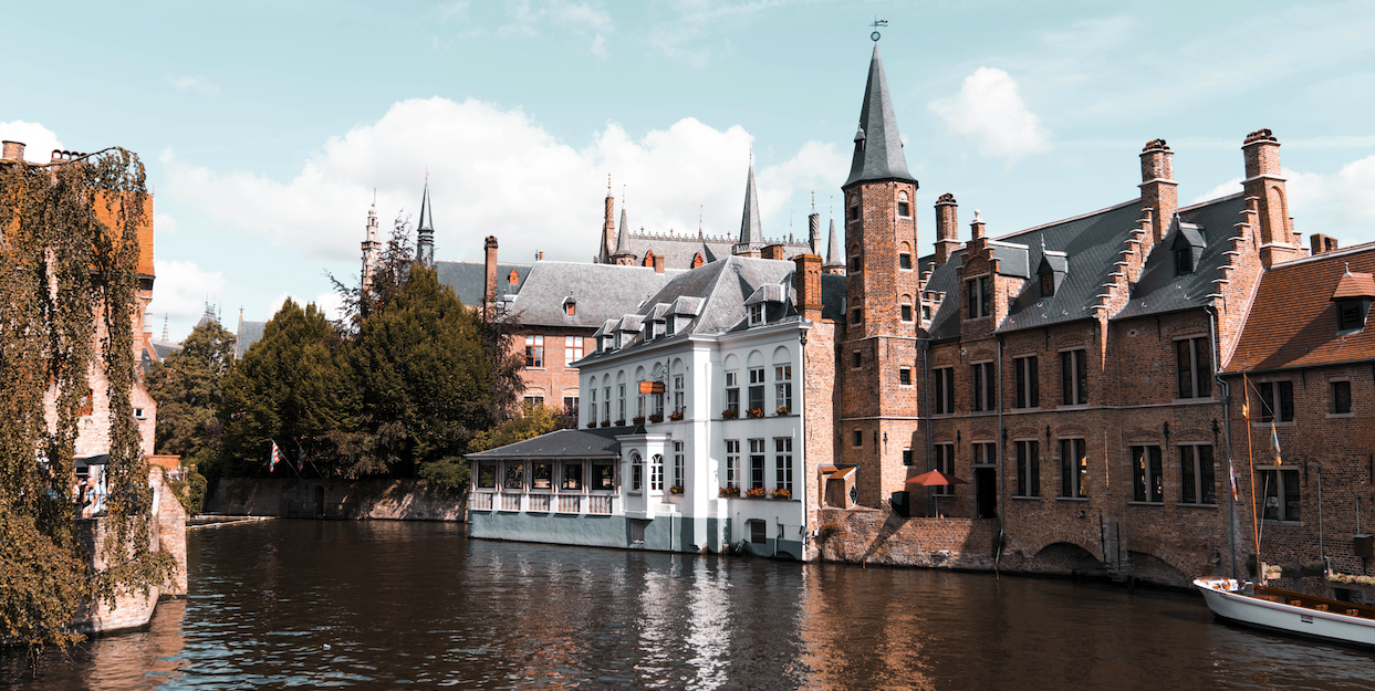 Orta Çağ’ın Yaşayan Şehri: Brugge