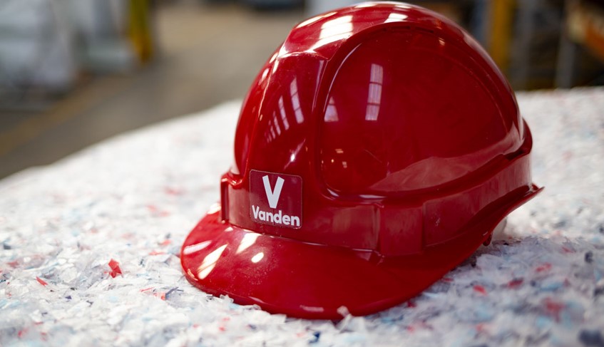 Vanden, Yeni rPET Kataloğuyla Tedarik Sürekliliği ve Teknik Şeffaflık Sunuyor